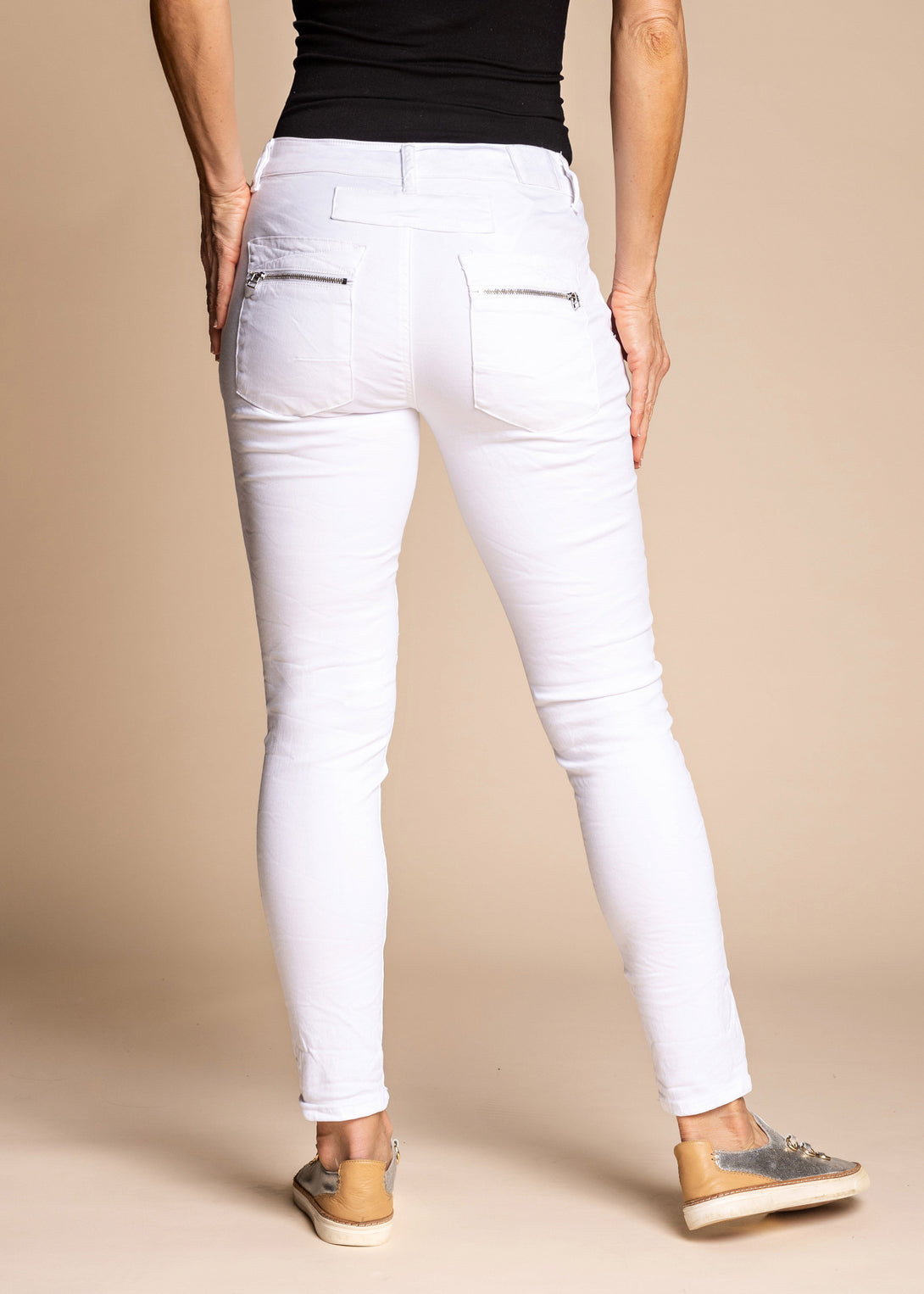 Nessie Pants in White - Imagine Fashion