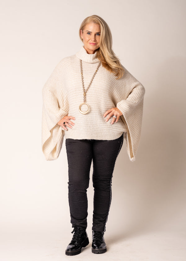 Leah Knit Top in Cream