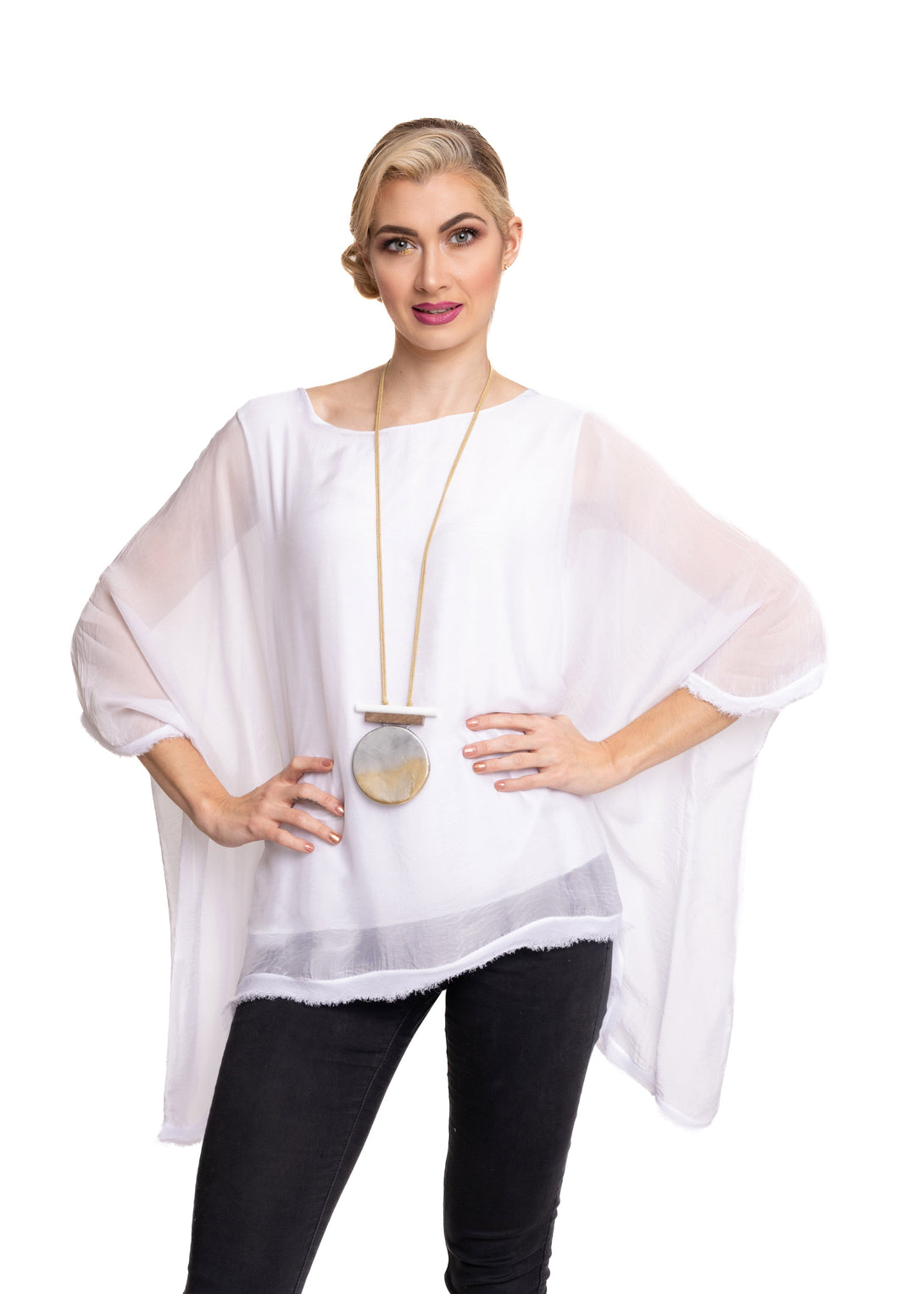 Emiliana Top in White - Imagine Fashion