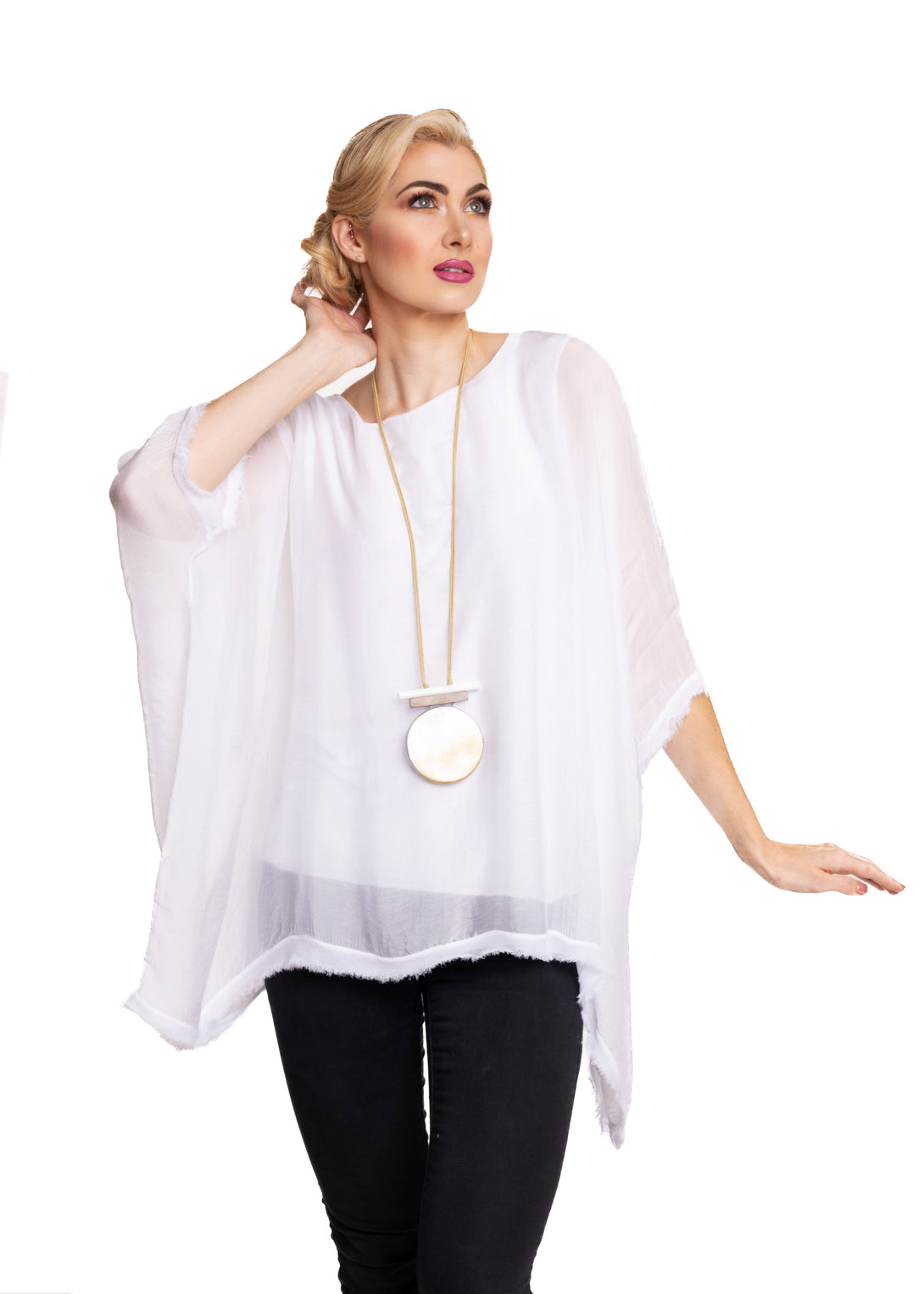 Emiliana Top in White - Imagine Fashion