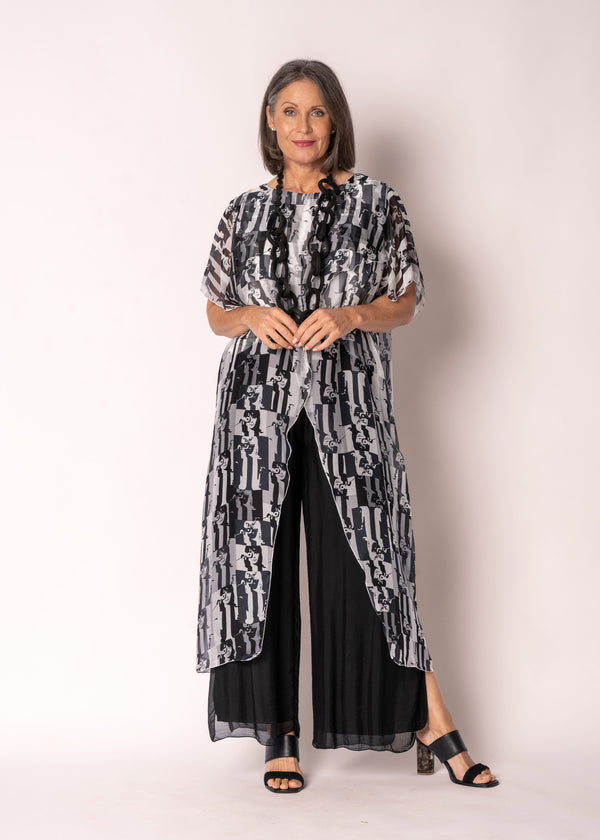 Fiora Silk Top in Granite