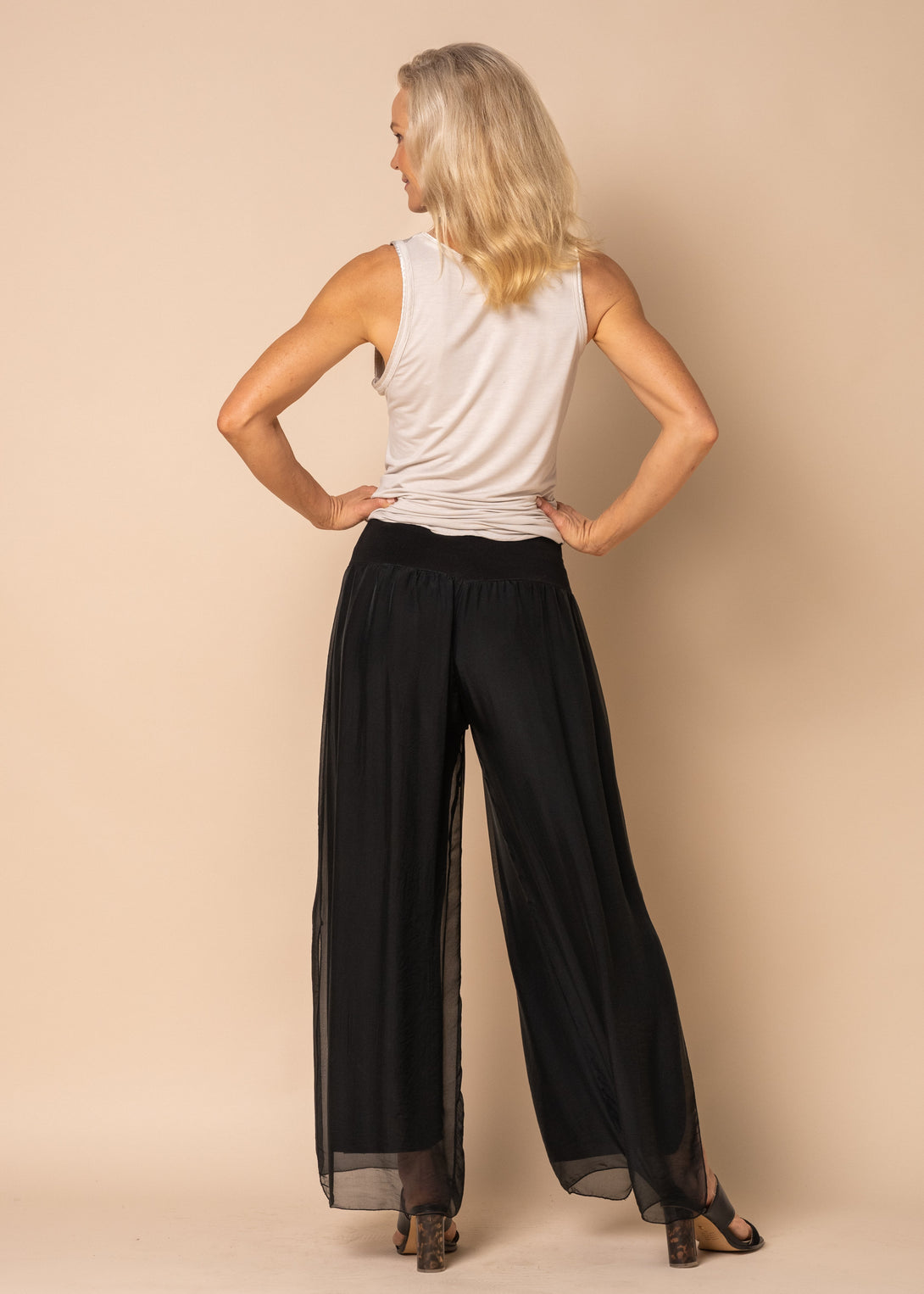 Gia Silk Pants in Onyx