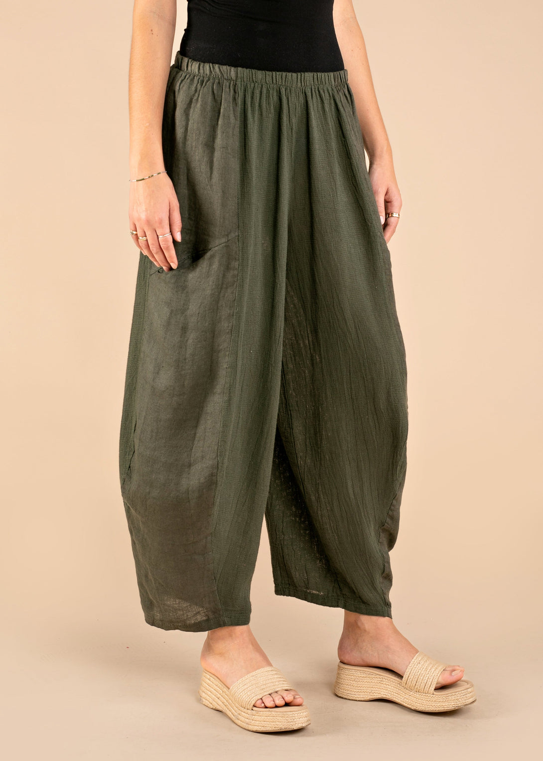 Benadita Linen Blend Pants in Khaki