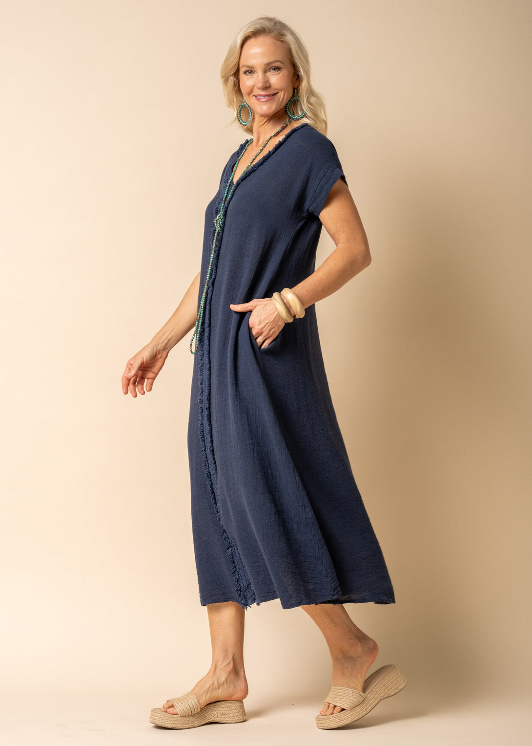 Kaidi Linen Dress in Navy