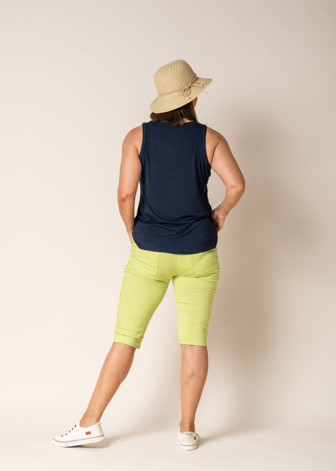 Eldona Shorts in Lime Splice