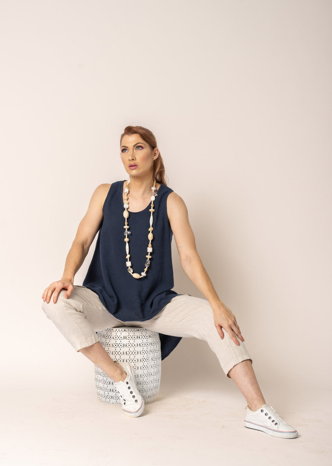 Esther Linen Top in Navy