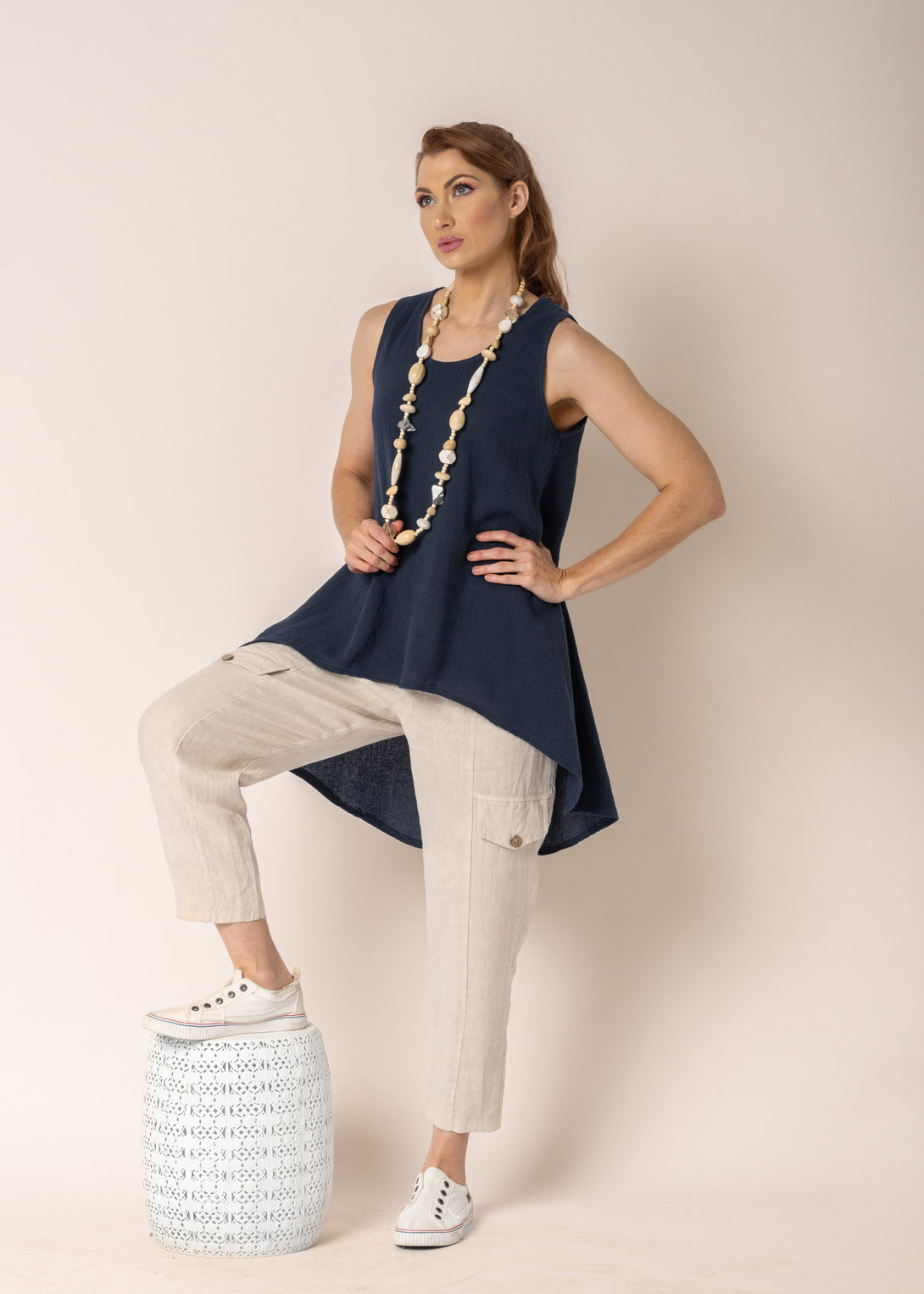 Esther Linen Top in Navy