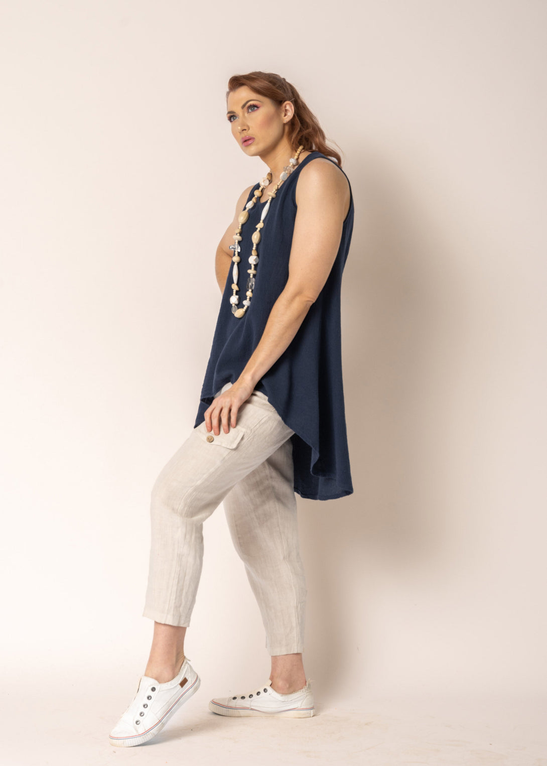 Esther Linen Top in Navy