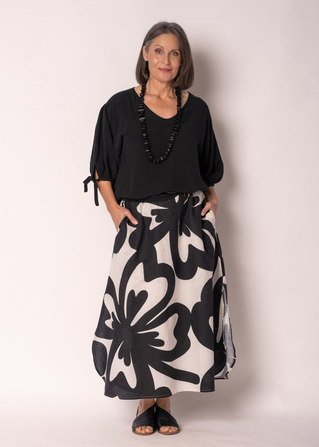 Aloura Skirt in Cream - Imagine Fashion