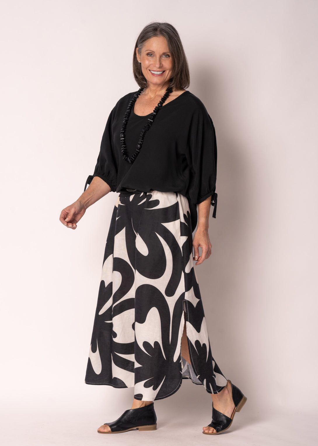 Aloura Skirt in Cream - Imagine Fashion