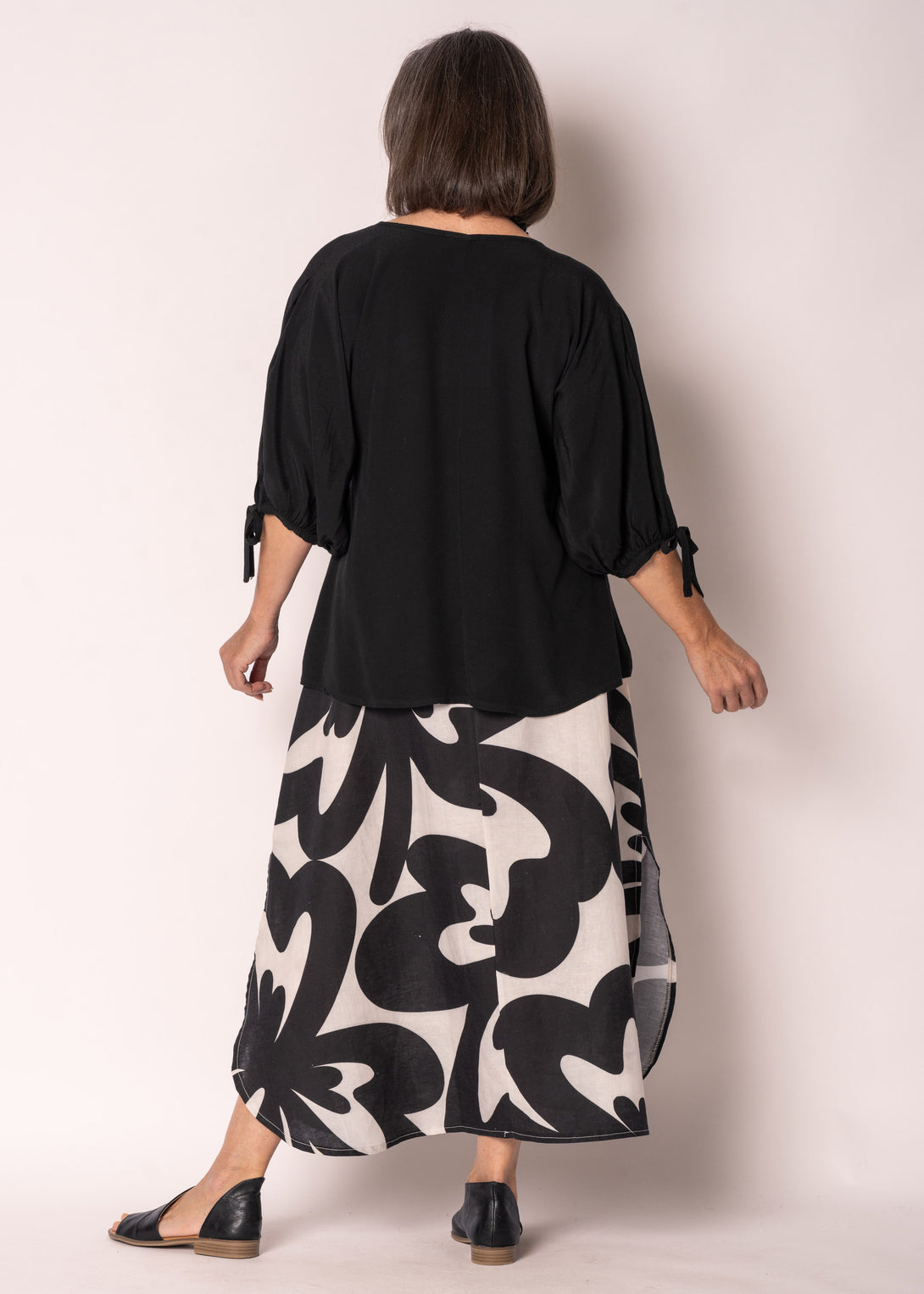 Aloura Skirt in Cream - Imagine Fashion