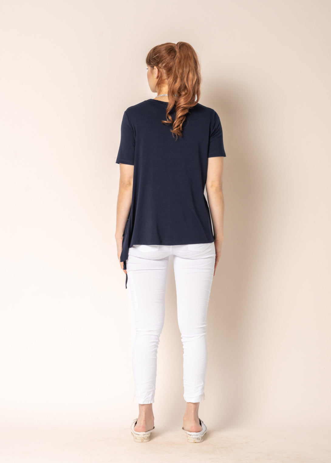 Leeo Top in Navy