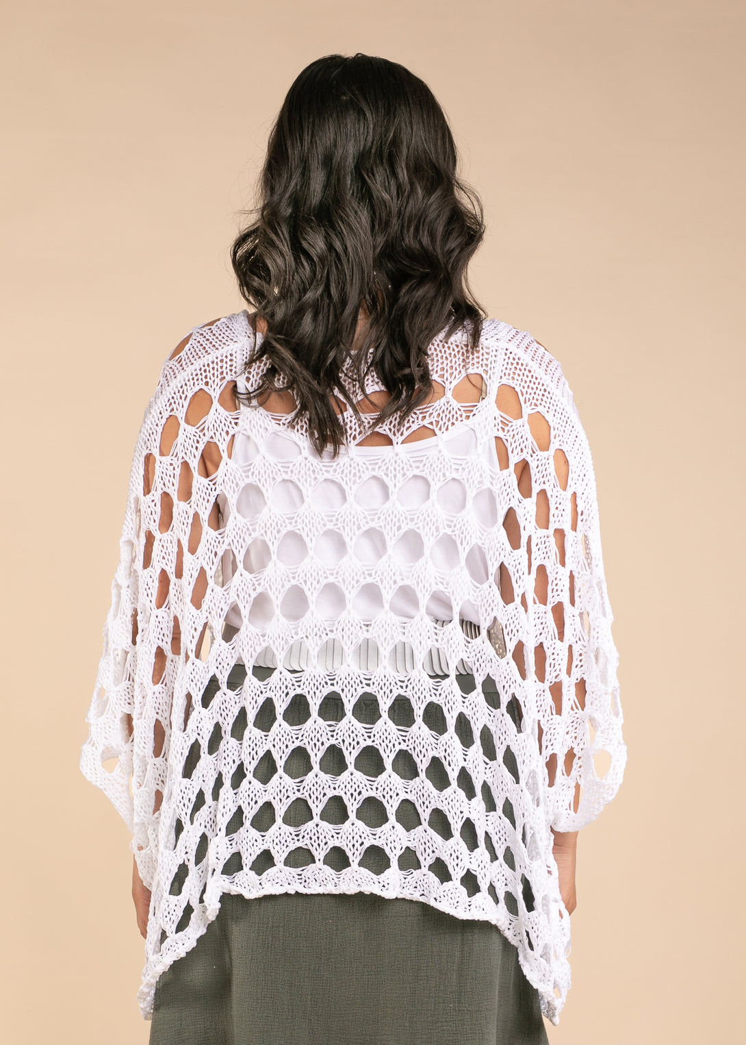 Asha Knit Top in White - Imagine Fashion