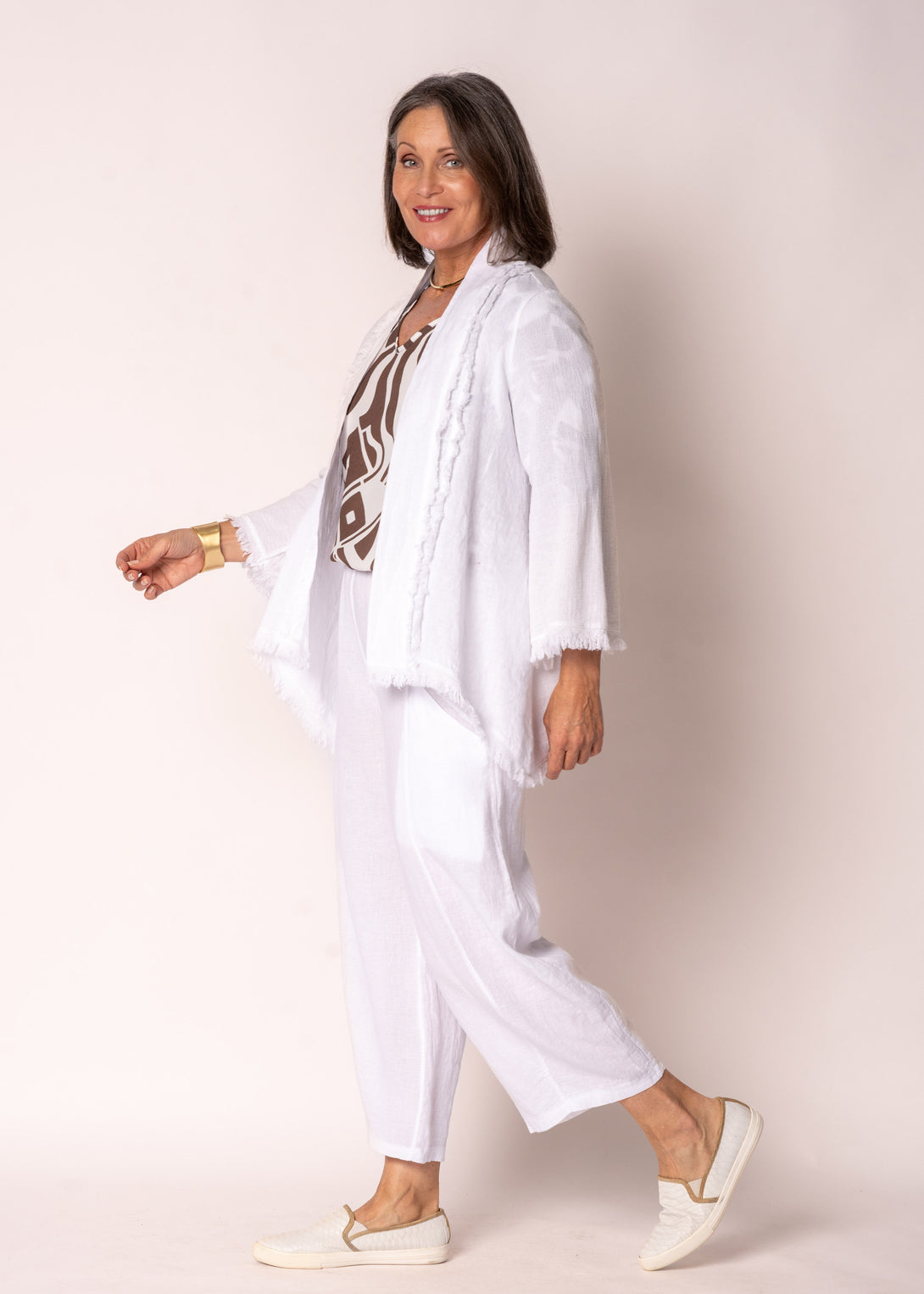 Sinead Linen Jacket in White - Imagine Fashion