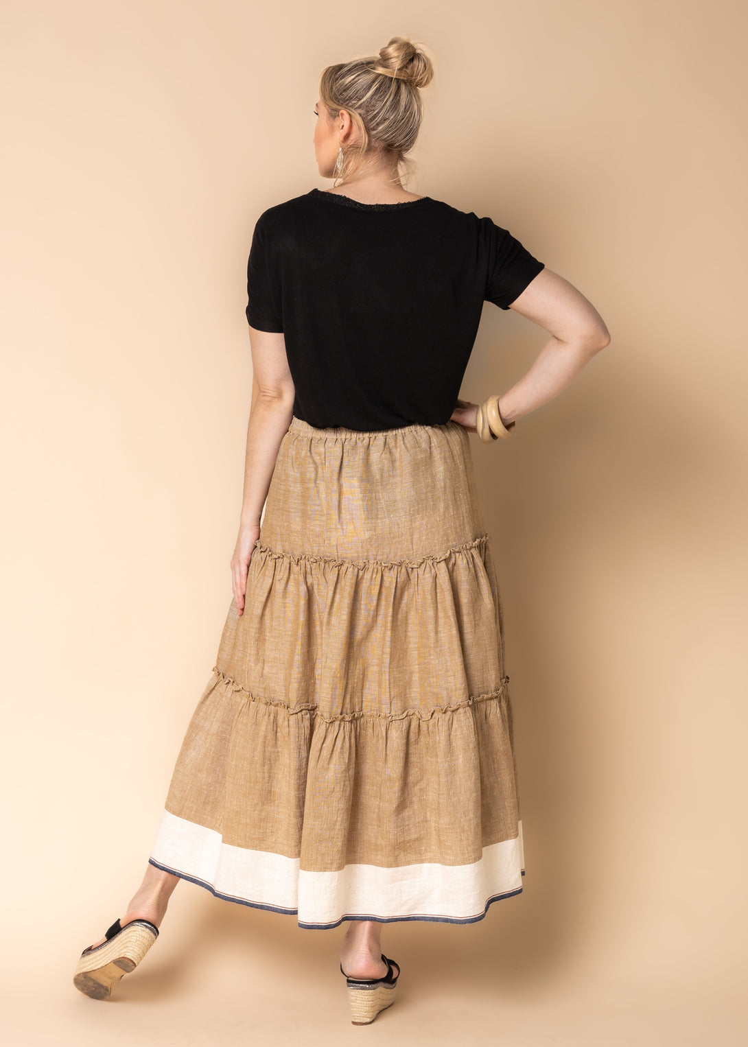 Davina Linen Blend Skirt in Desert