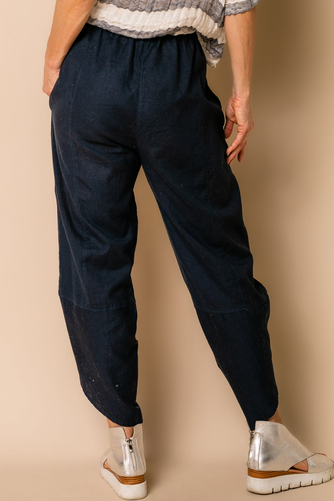 Rowen Linen Blend Pants in Navy - Imagine Fashion