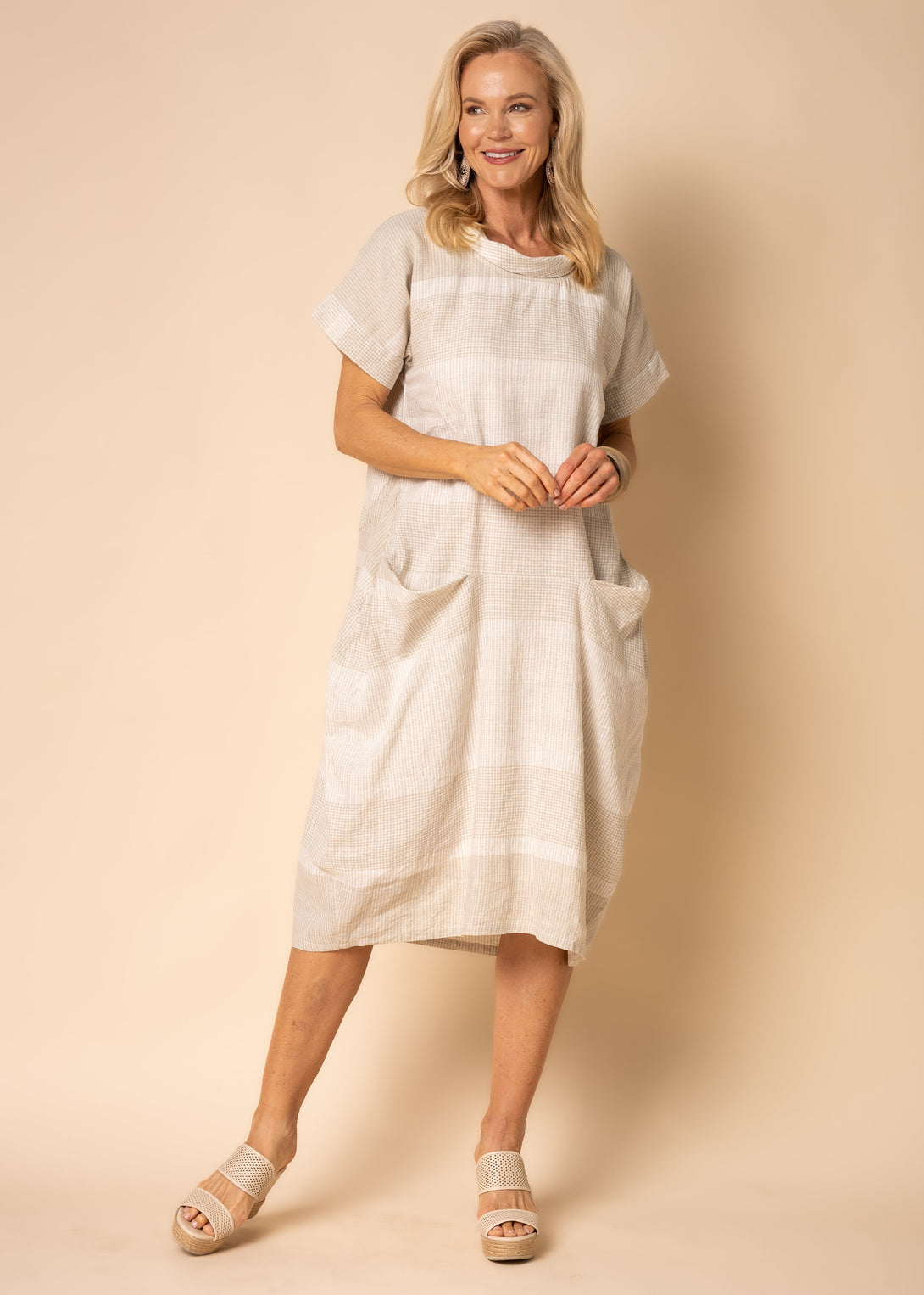 Bobbie Linen Blend Dress in Latte