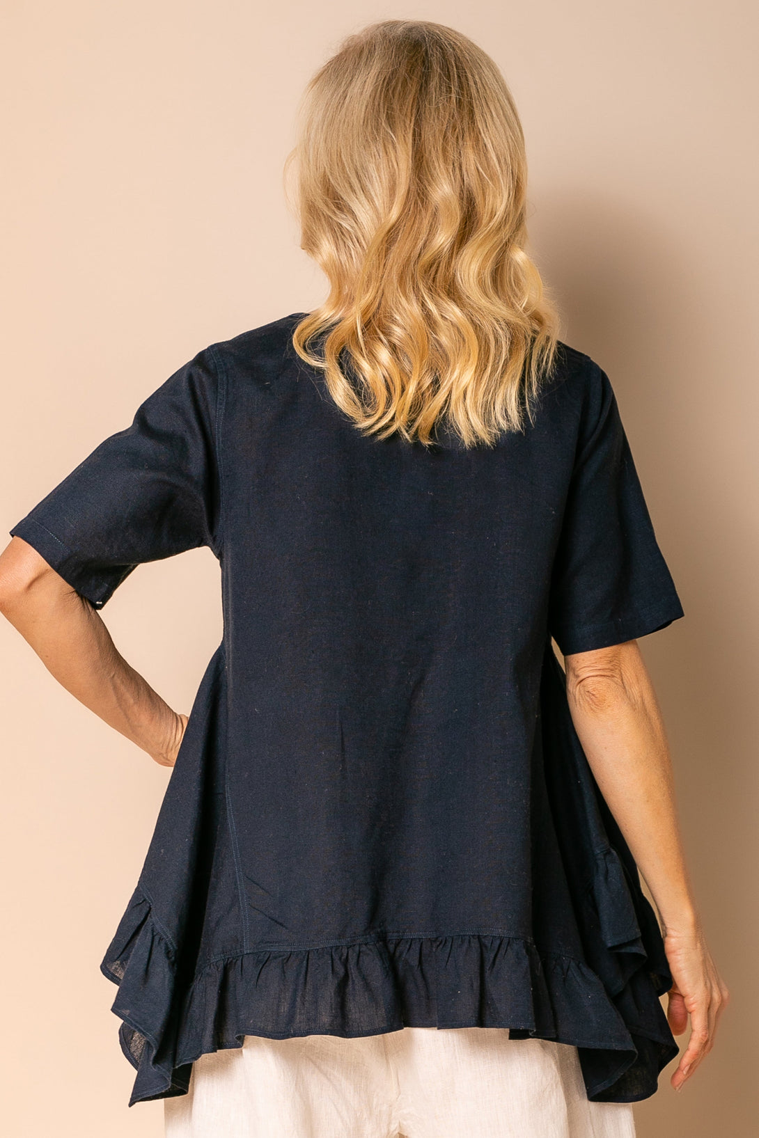 Shiloh Linen Blend Top in Navy - Imagine Fashion