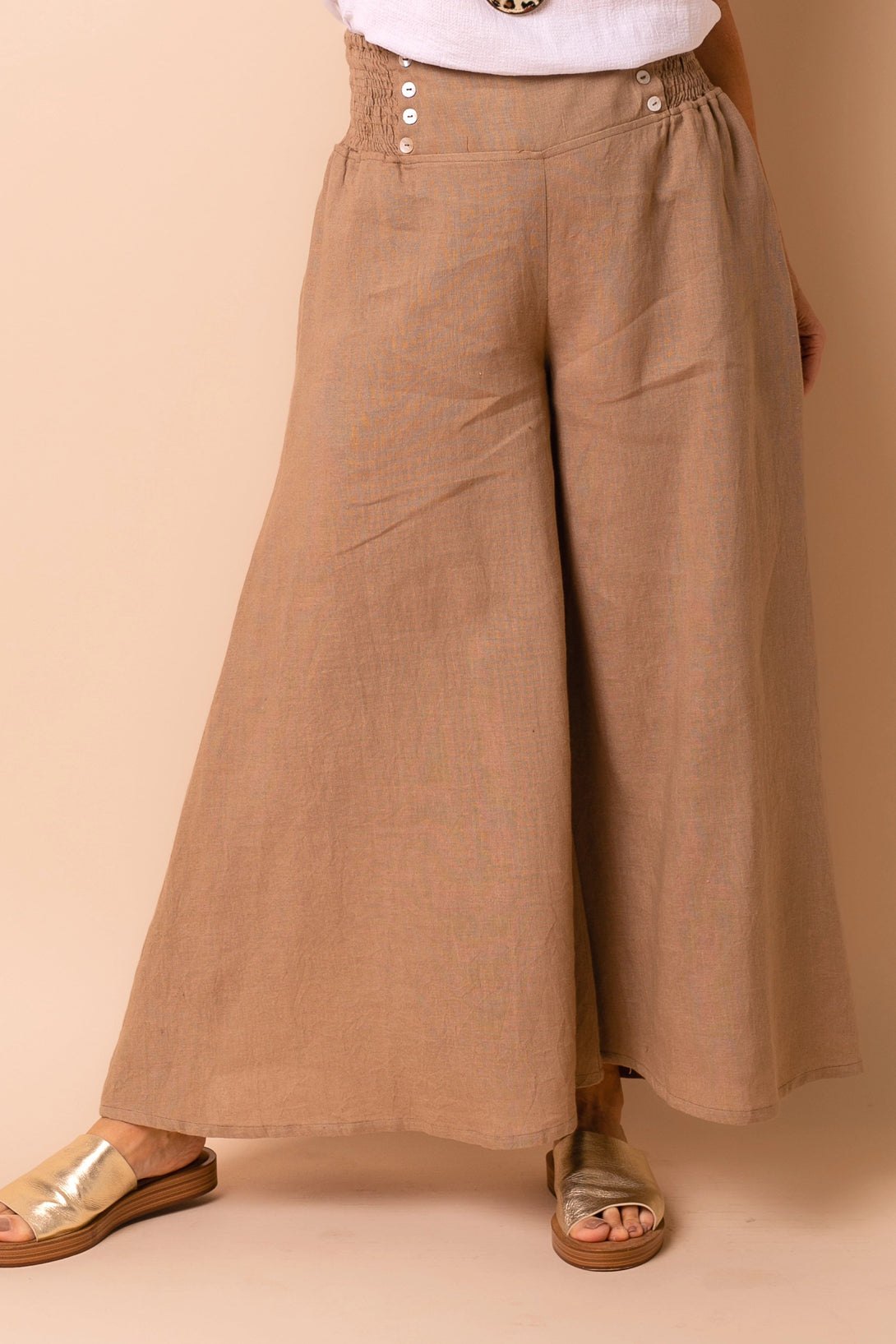 Hayden Linen Pants in Desert