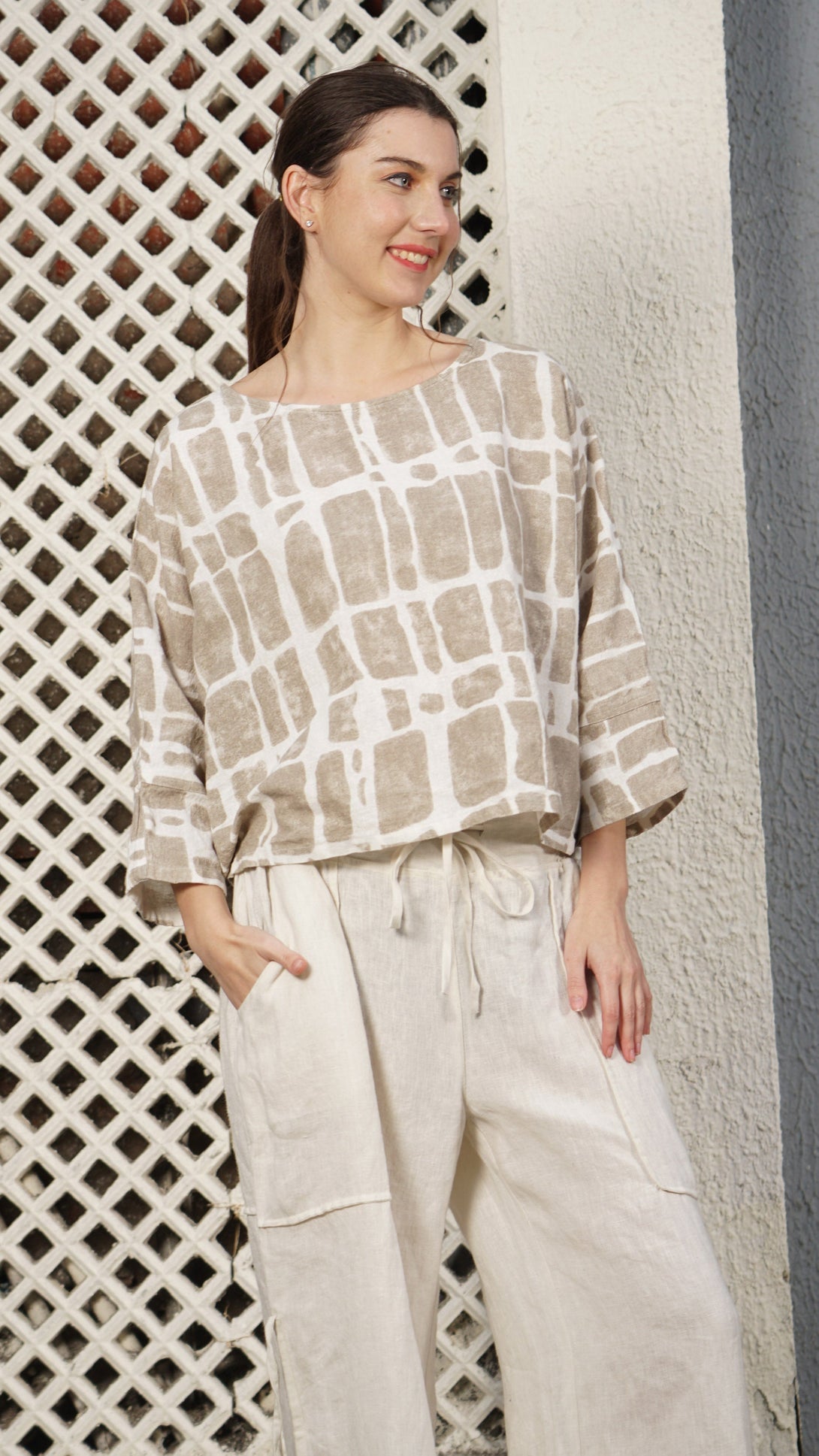 Klaus Linen Blend Top in Cream