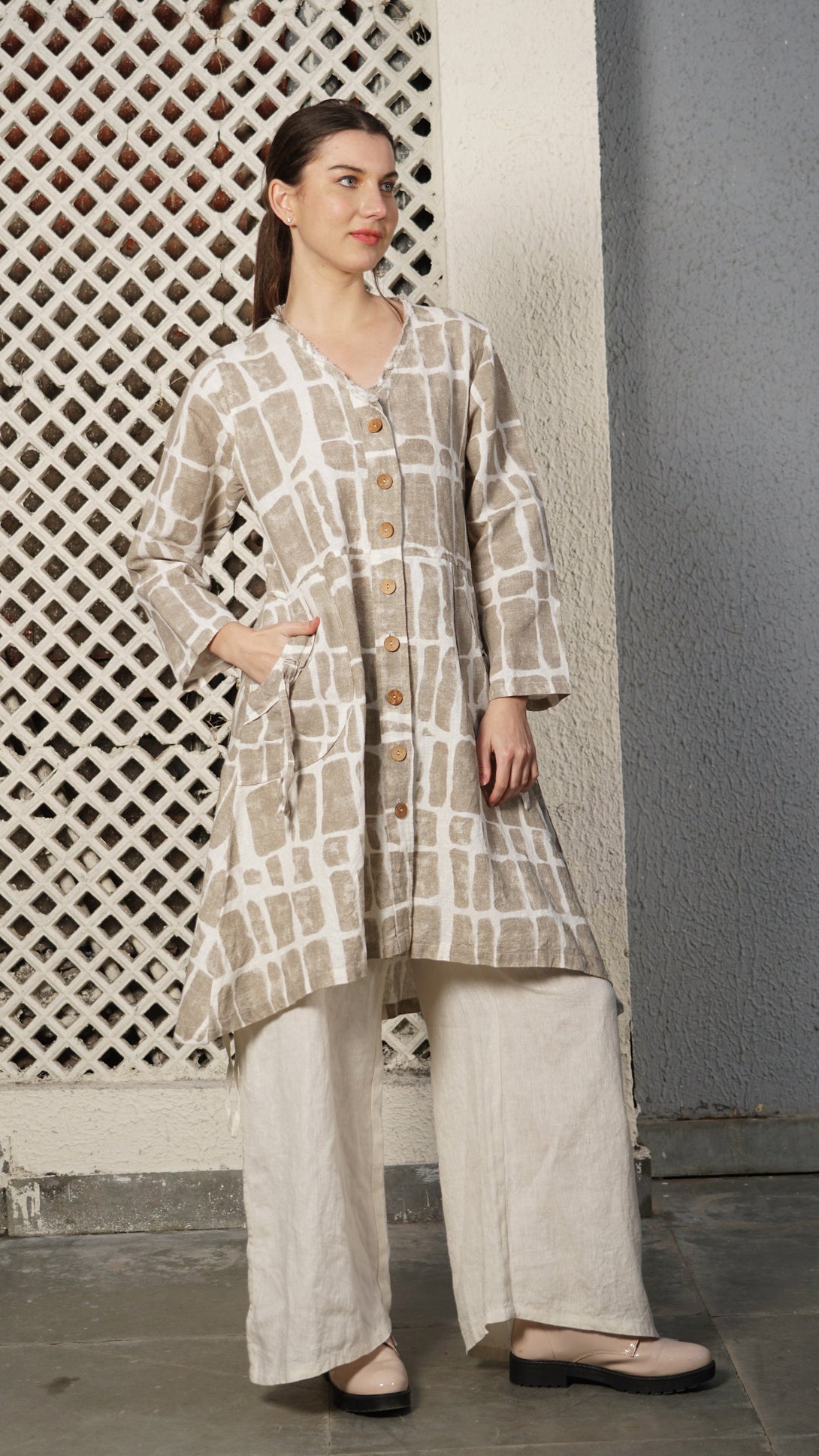 Solomon Linen Blend Jacket in Cream