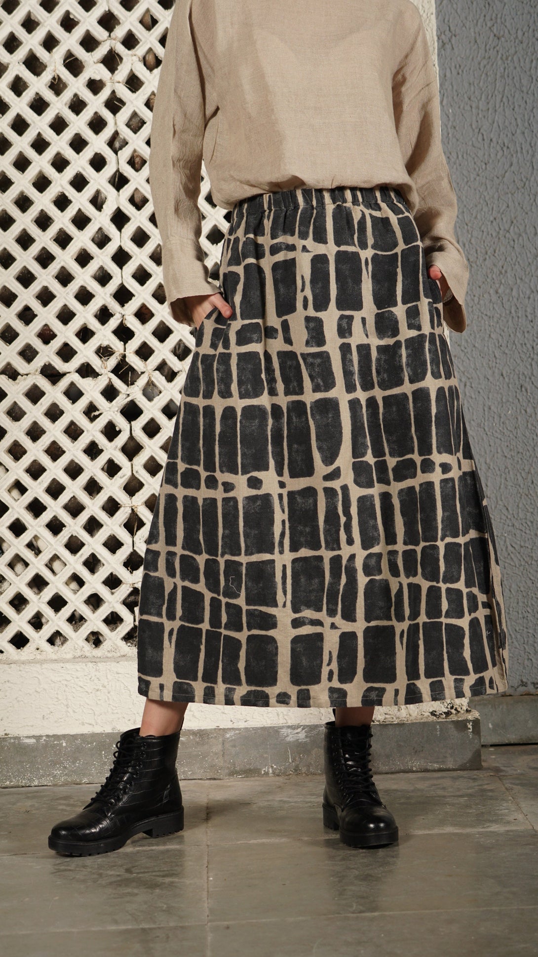 Winston Linen Blend Skirt in Onyx