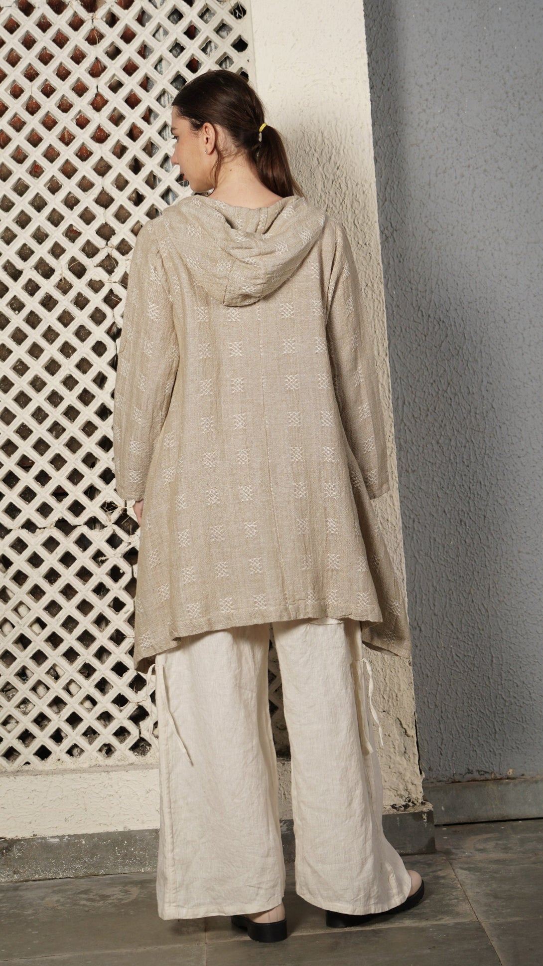 Toby Linen Blend Jacket in Latte