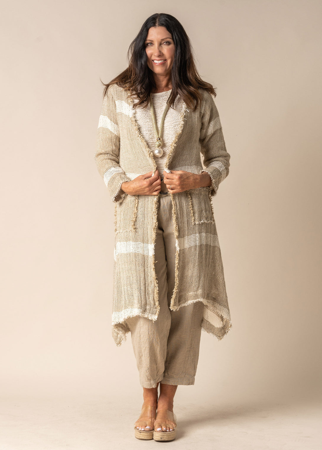 Mara Linen Jacket in Latte