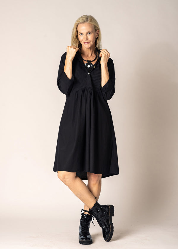 Cove Cotton Dress in Onyx