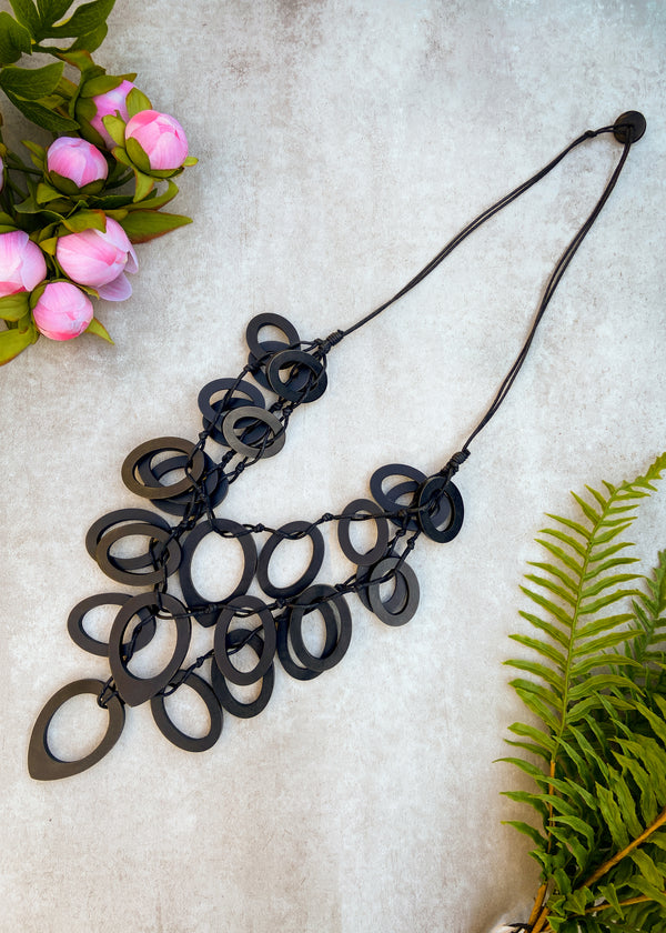 Sarit Necklace in Onyx